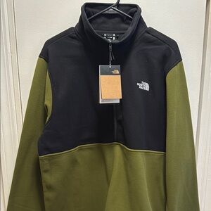 The North Face Black and Green Half-Zip Pullover